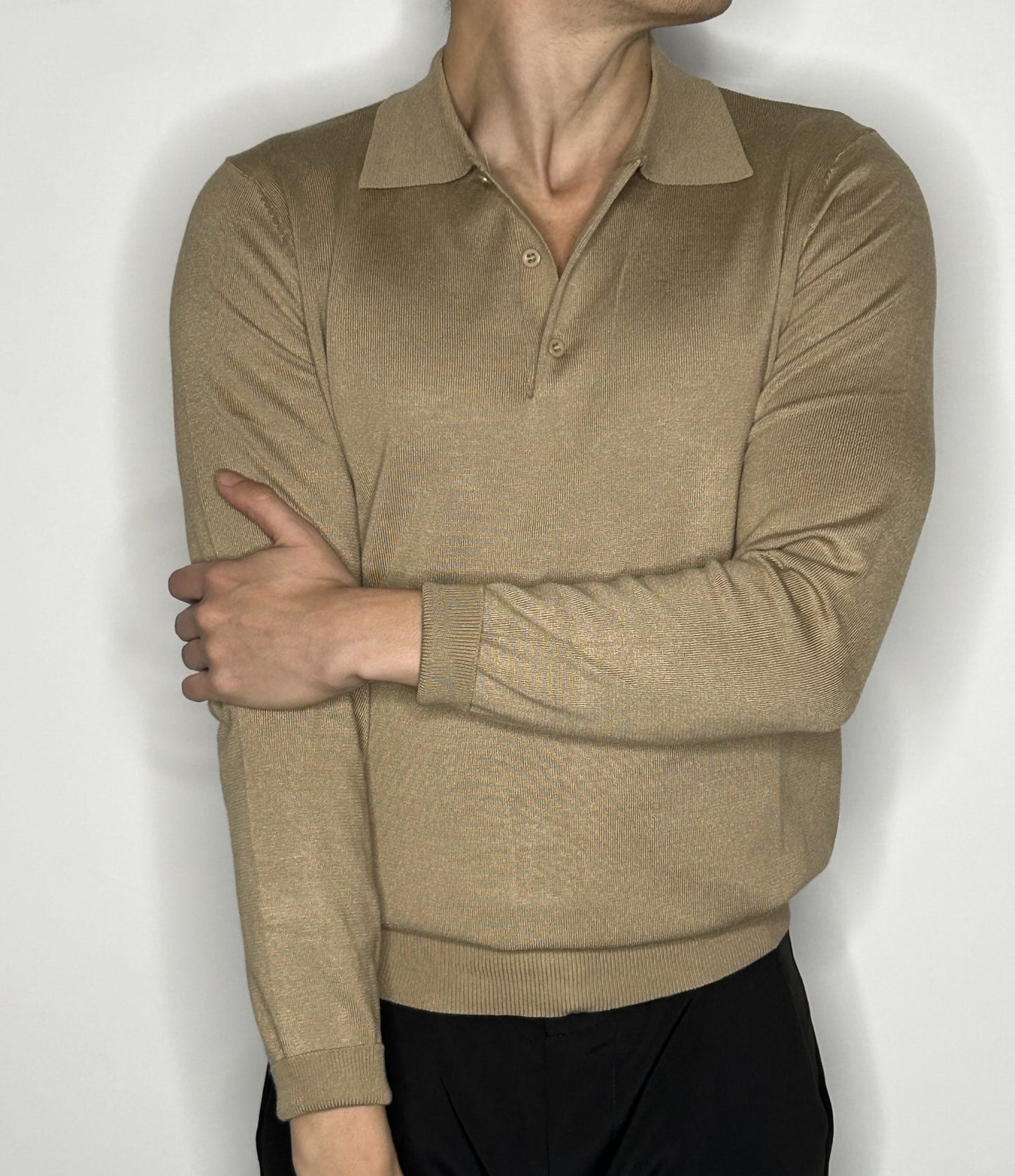 Classic Sweater with Buttons - Beige